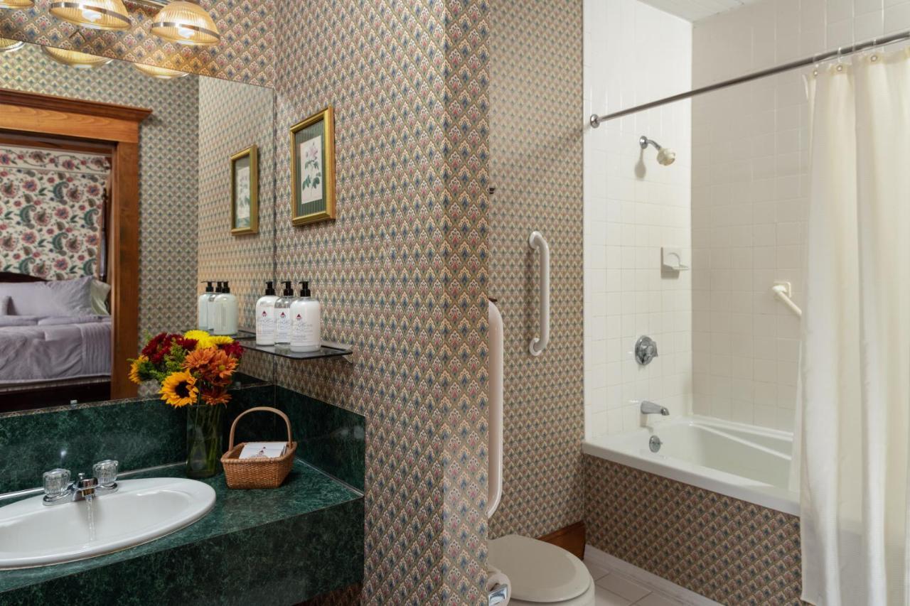 Bed & Breakfast Palmer House 3*